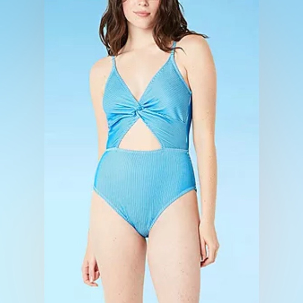 NEW Decree Textured Striped One Piece Swimsuit